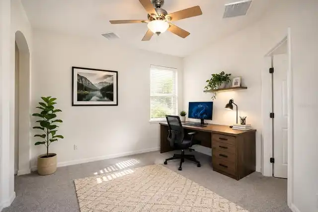 Listing Photo 17