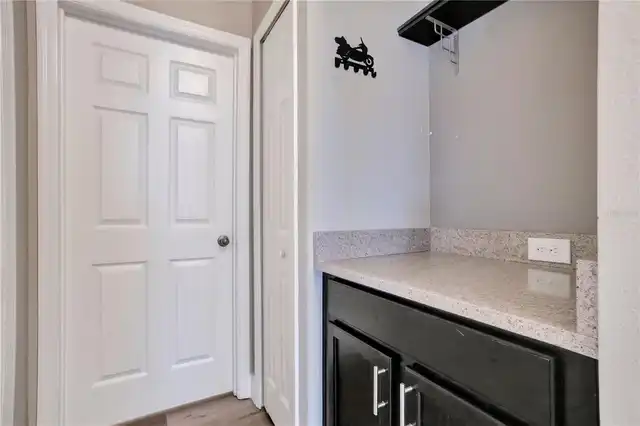 Listing Photo 22