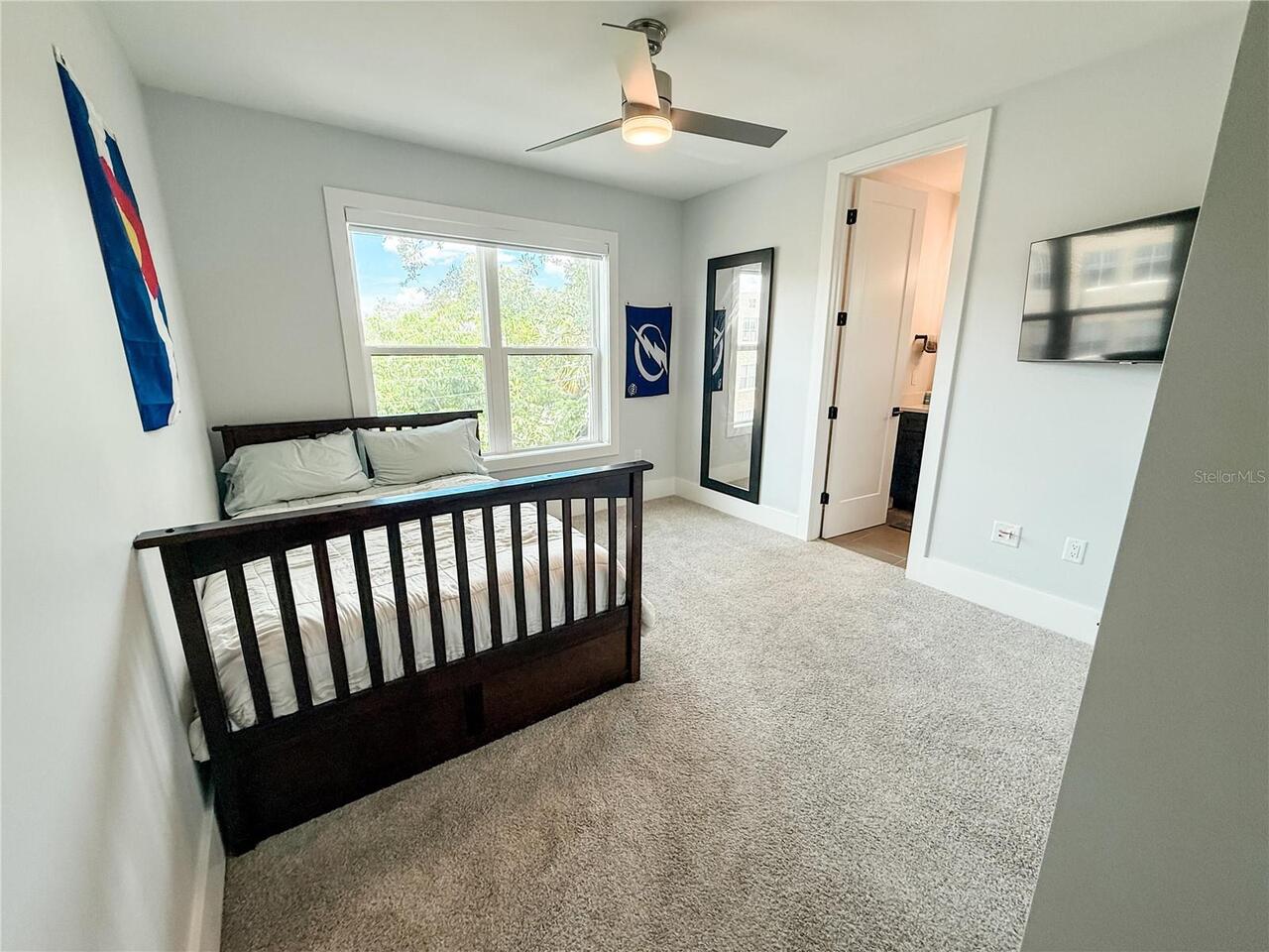 Listing Photo 20