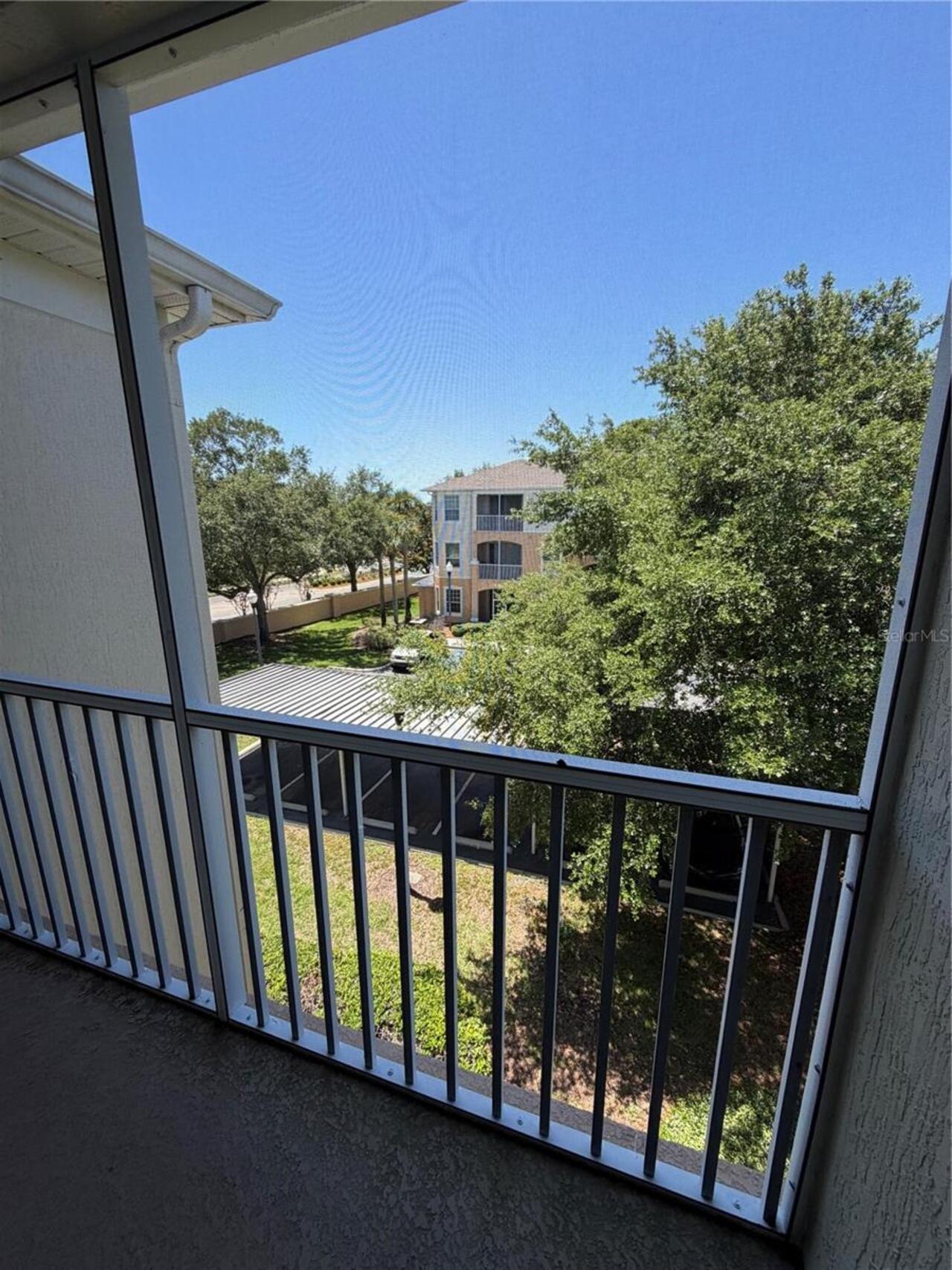 Listing Photo 13