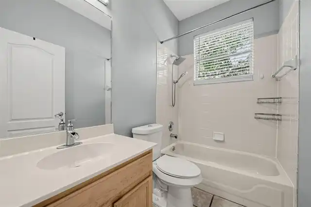 Listing Photo 19