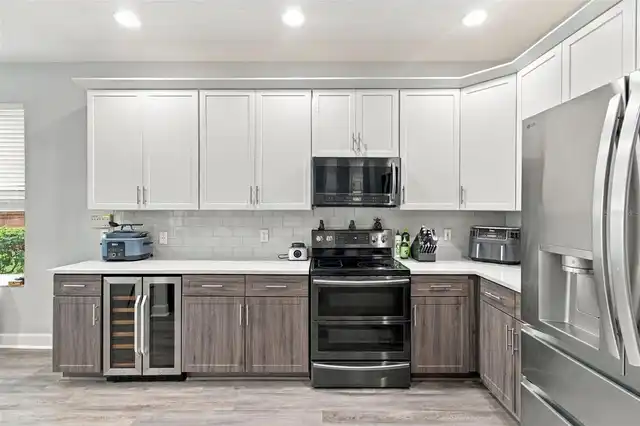 Listing Photo 15
