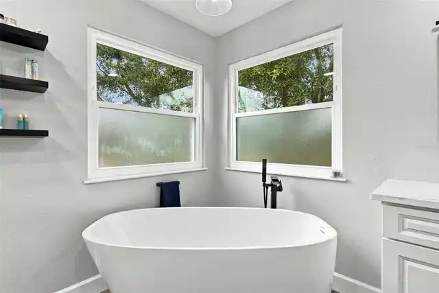 Listing Photo 26