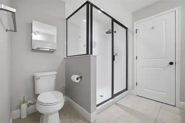 Listing Photo 19