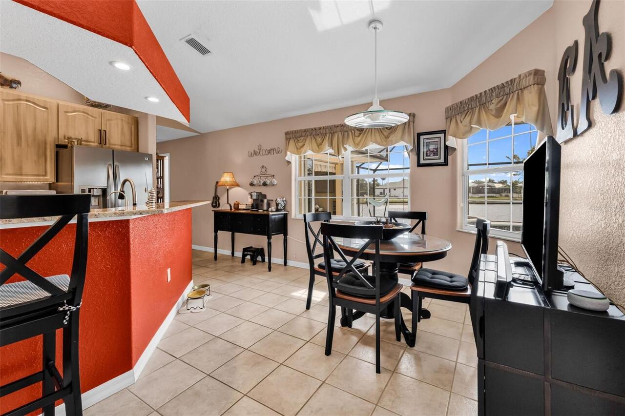 Listing Photo 14