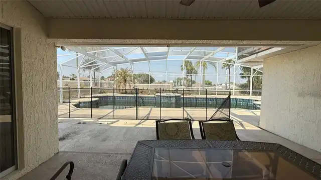 Listing Photo 11
