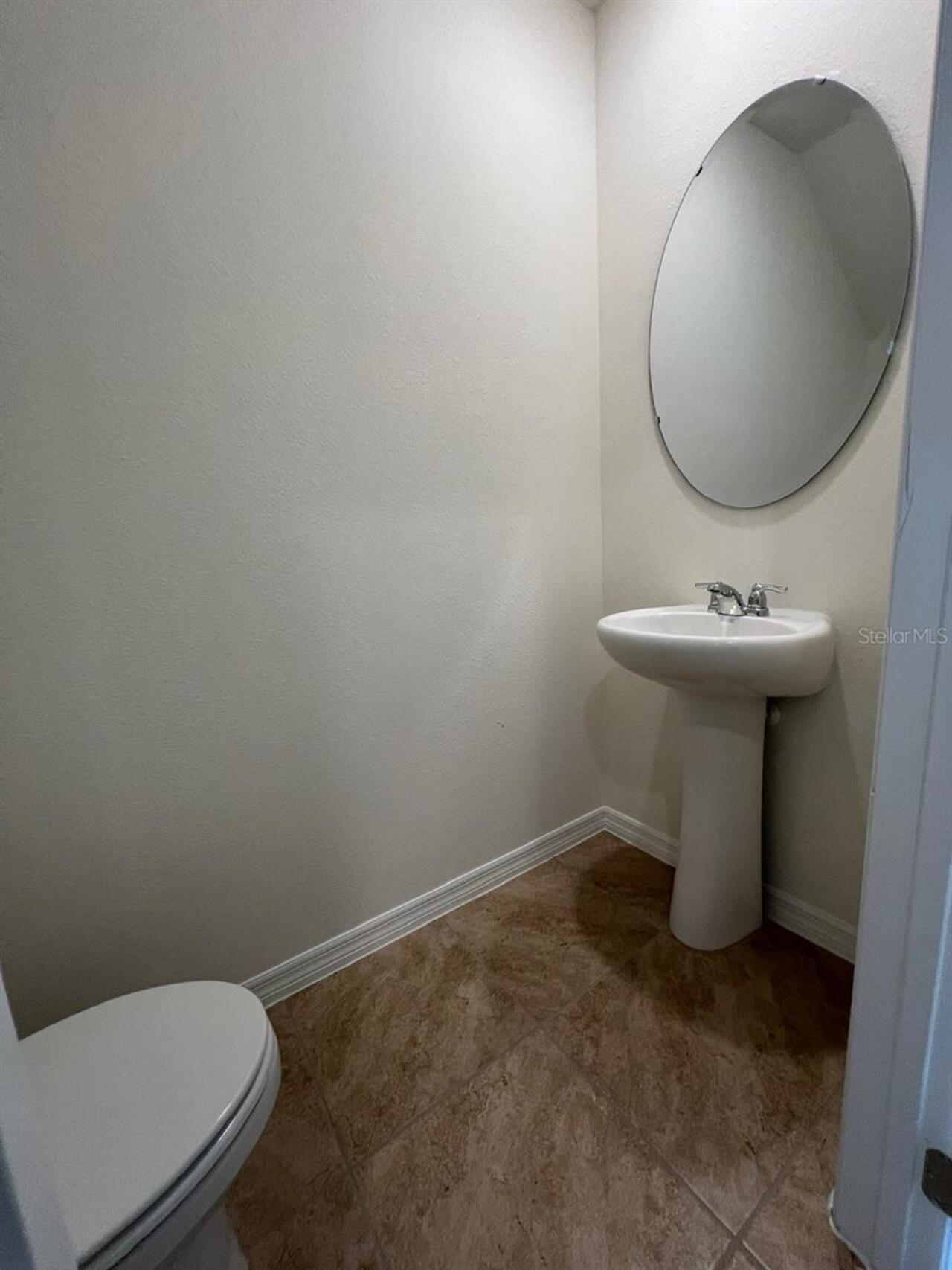 Listing Photo 8