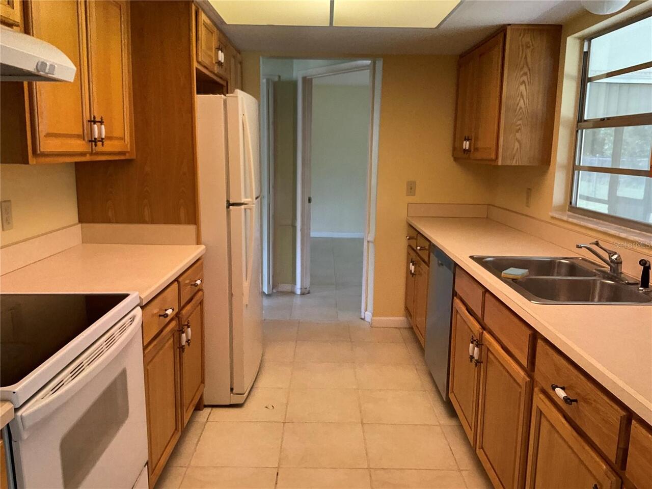 Listing Photo 16