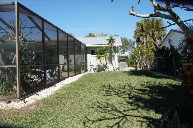 Listing Photo 15