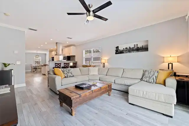 Listing Photo 19
