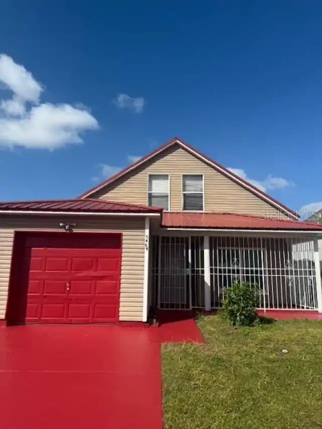 4BR, Residential Lease, 2BA, $2,400
Read More