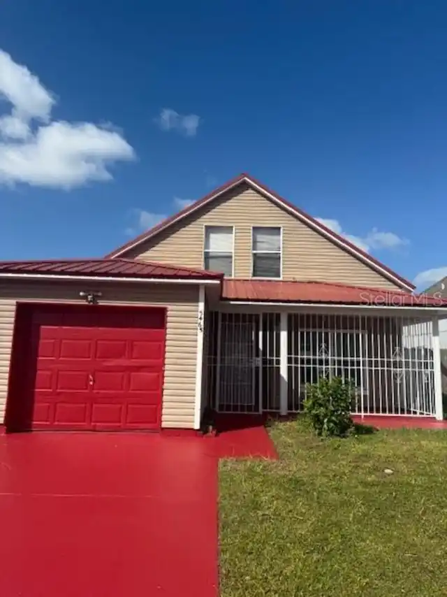 Listing Photo 12