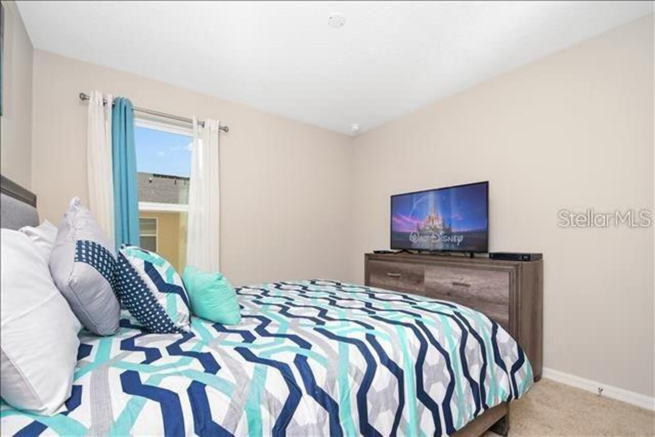 Listing Photo 17