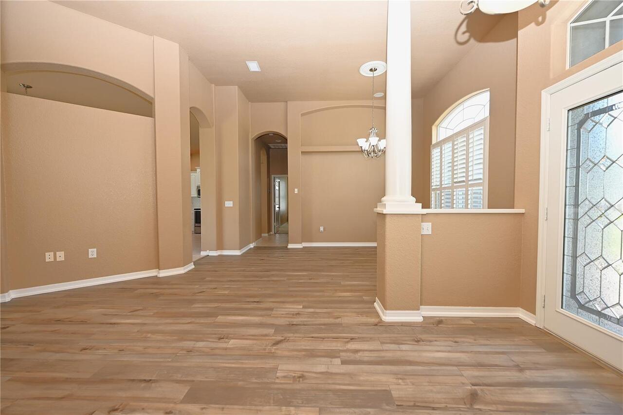 Listing Photo 25