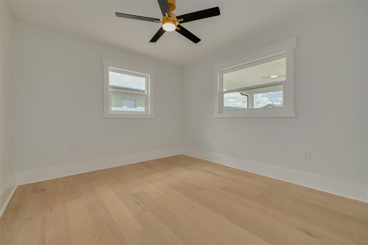 Listing Photo 28