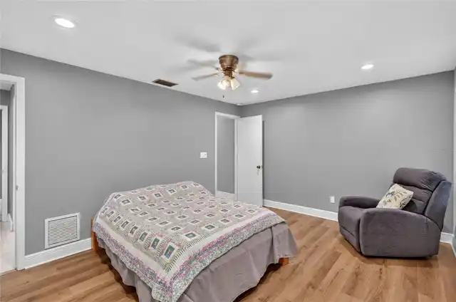 Listing Photo 45