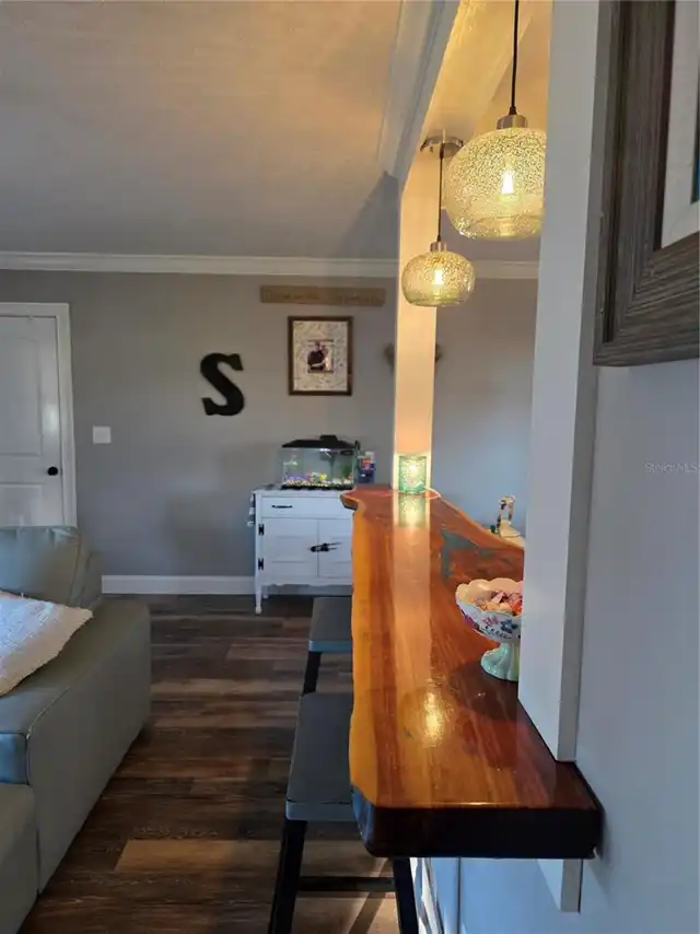 Listing Photo 8