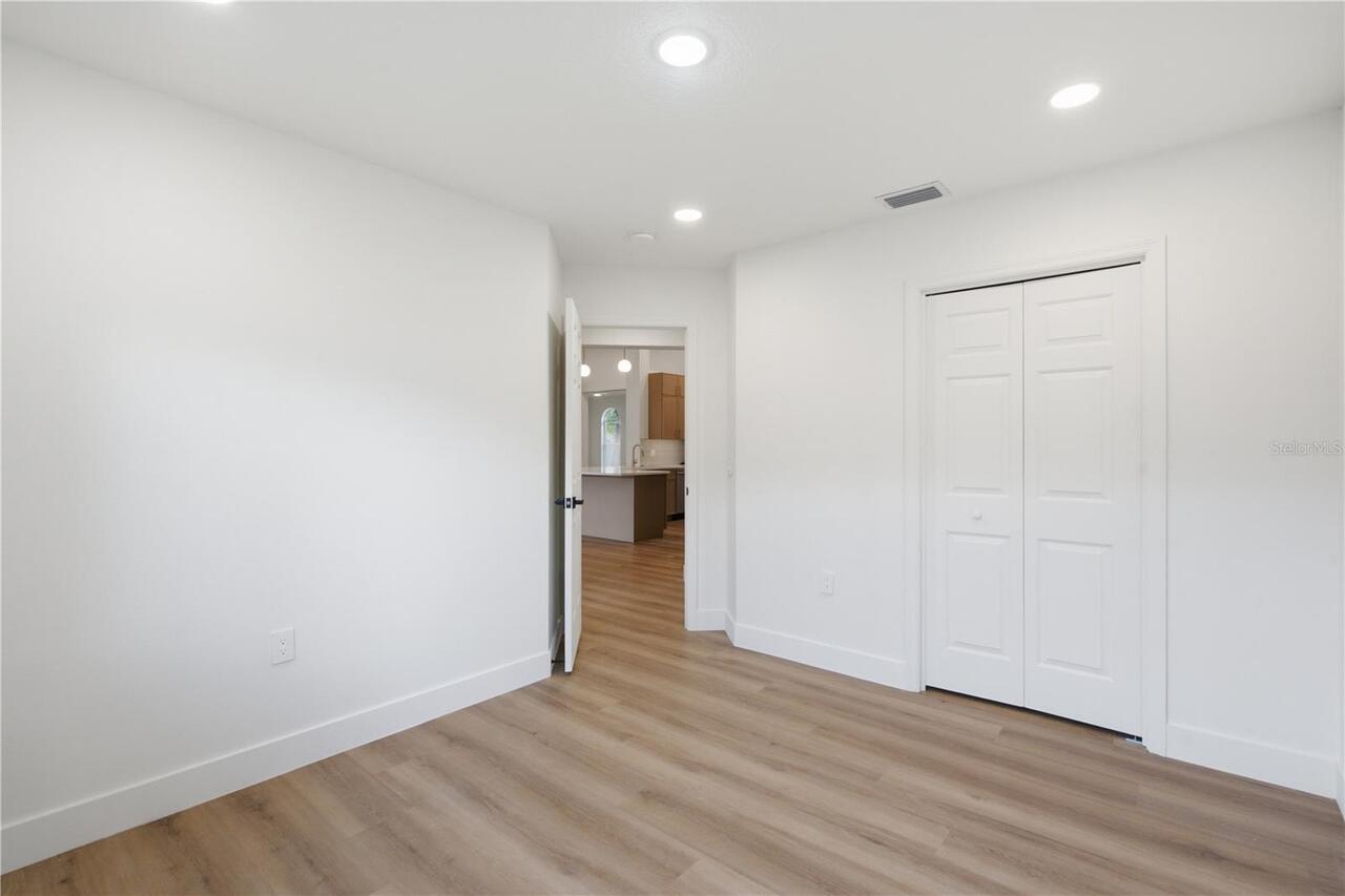 Listing Photo 29