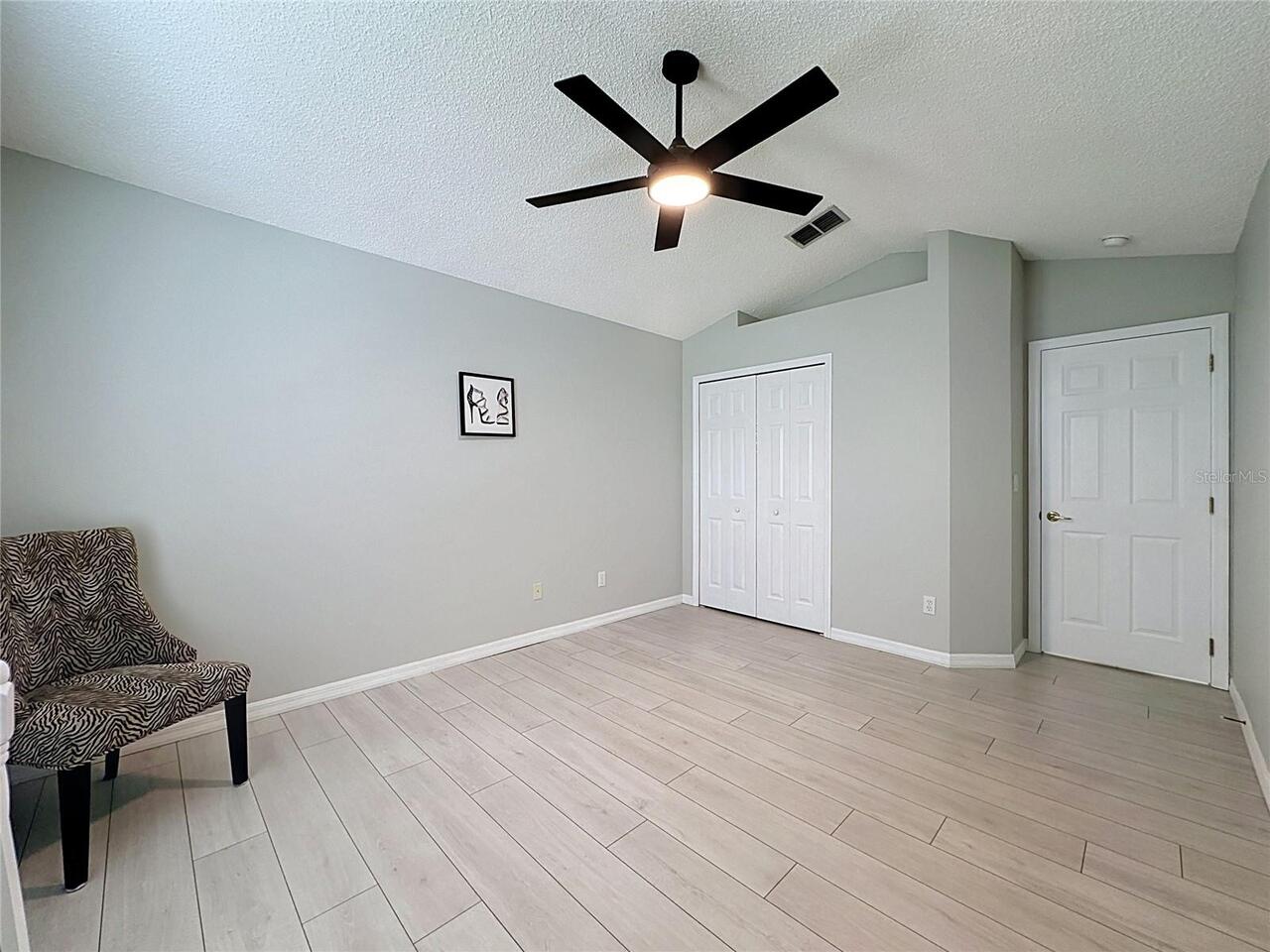 Listing Photo 33