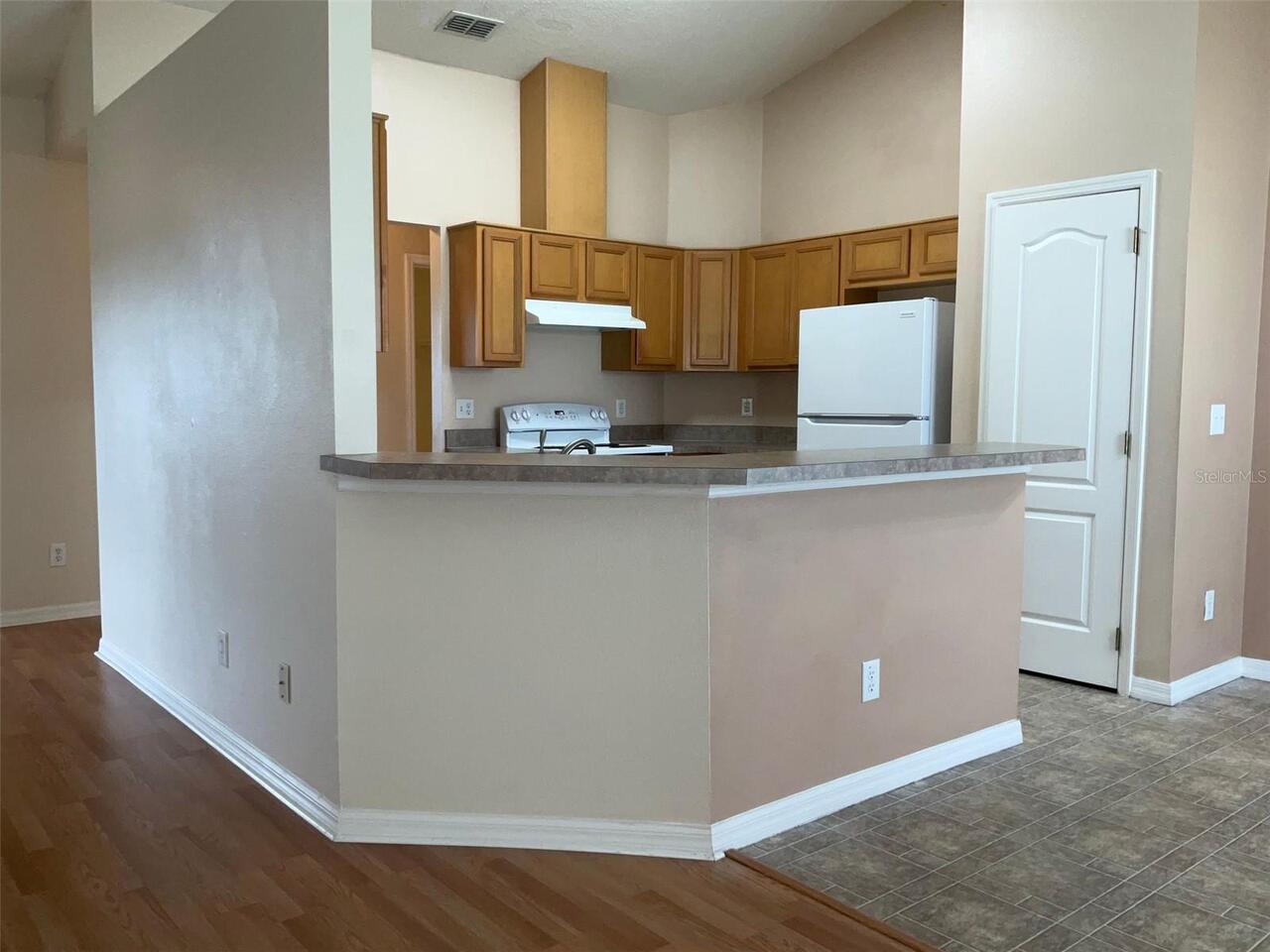 Listing Photo 7