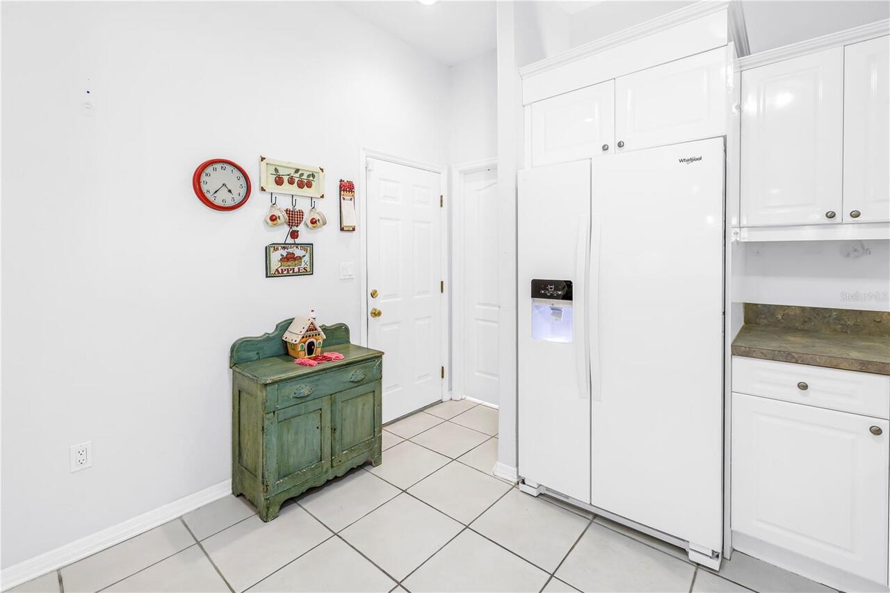 Listing Photo 18