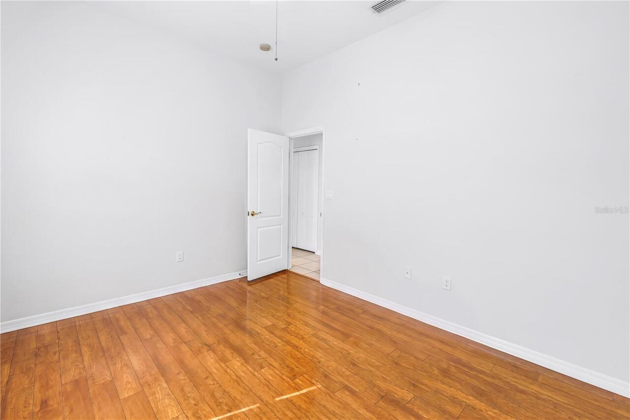 Listing Photo 28