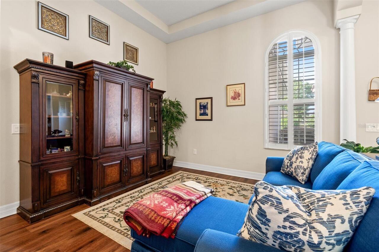 Listing Photo 12
