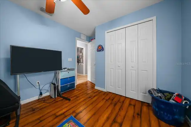 Listing Photo 32