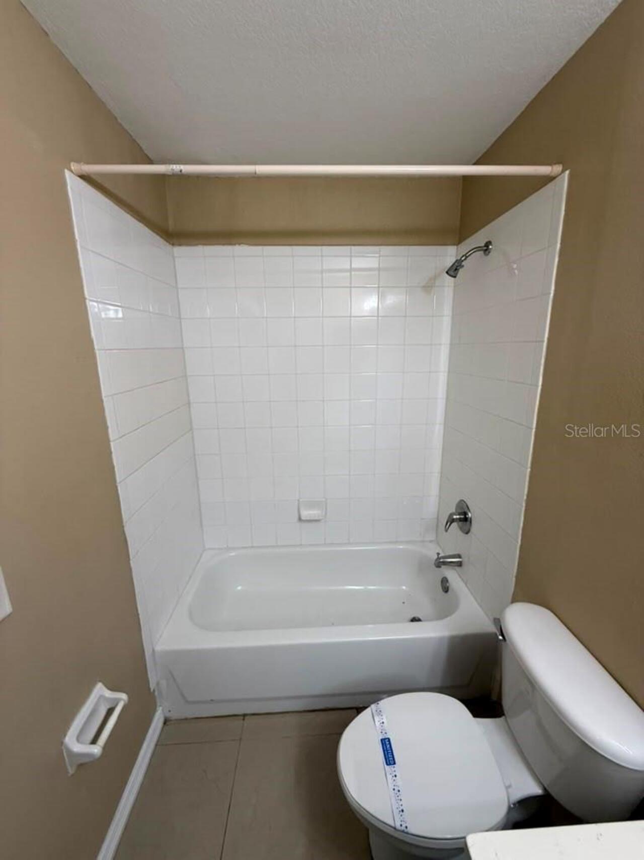 Listing Photo 7