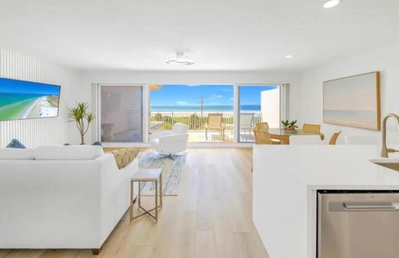 Sarasota Real Estate