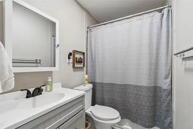 Listing Photo 20