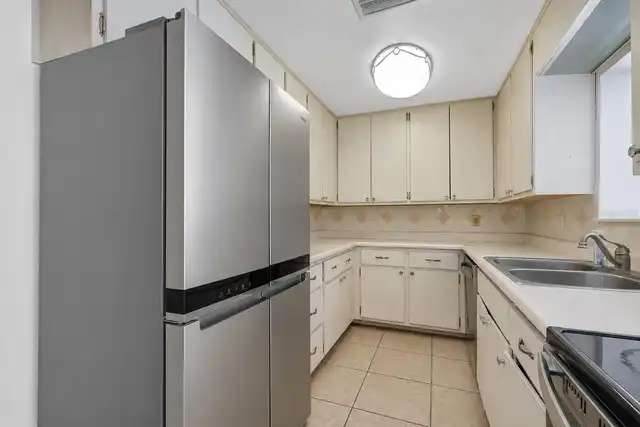 Listing Photo 6