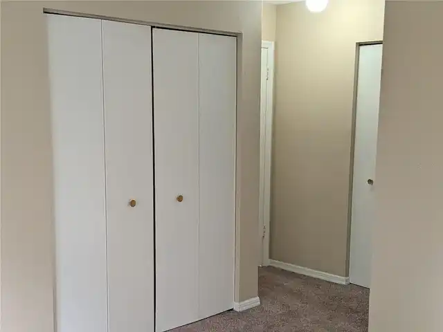 Listing Photo 7