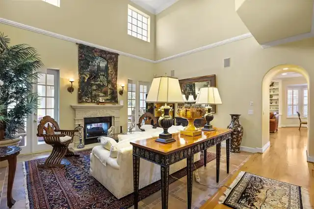 Listing Photo 33