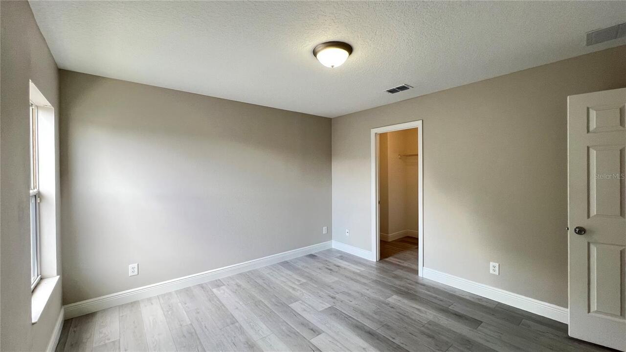 Listing Photo 38