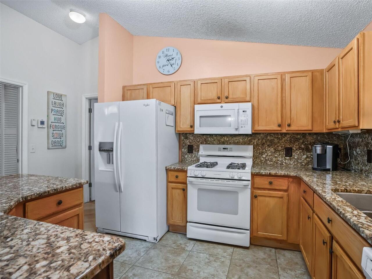 Listing Photo 7