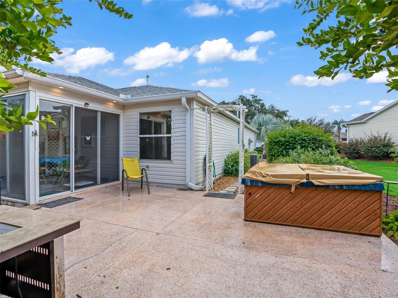 Listing Photo 16