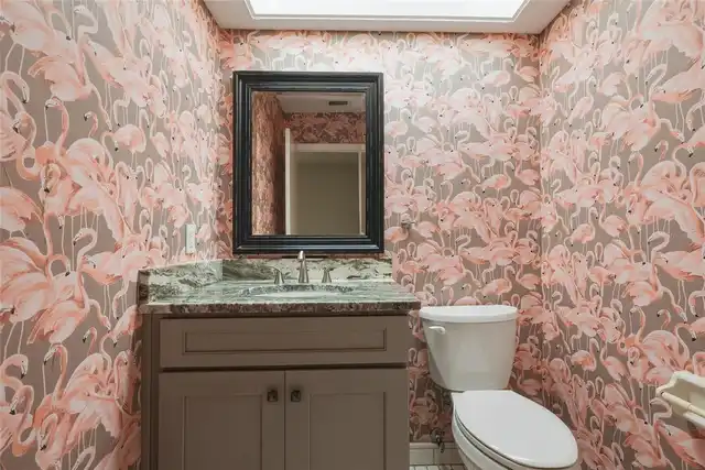 Listing Photo 11