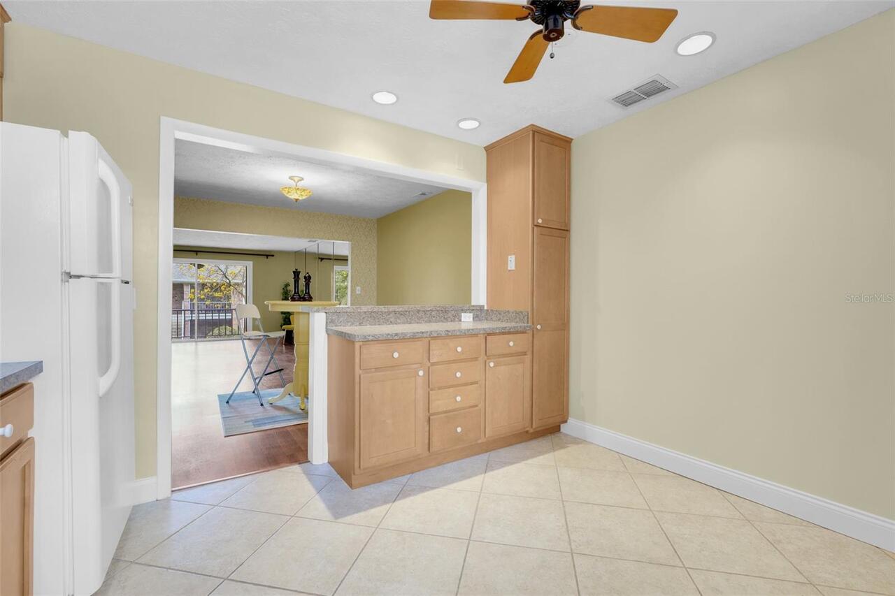 Listing Photo 11