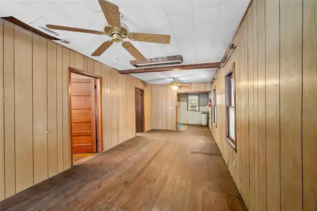 Listing Photo 8