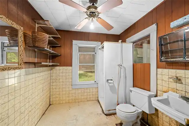 Listing Photo 16