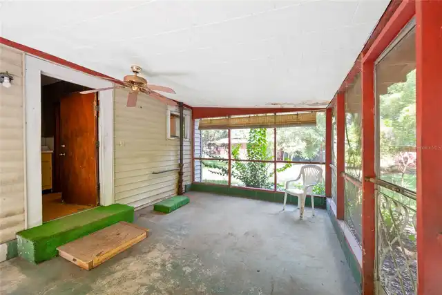 Listing Photo 17