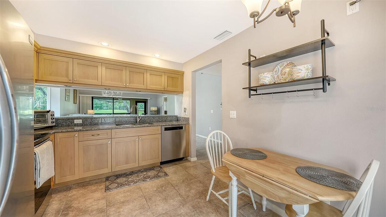 Listing Photo 17
