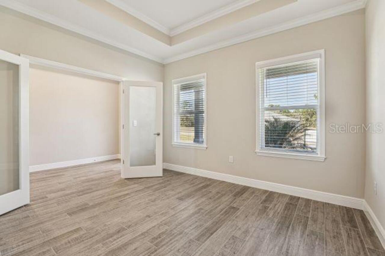 Listing Photo 15