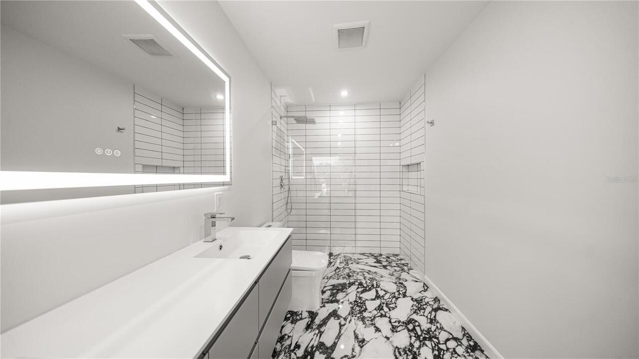 Listing Photo 24