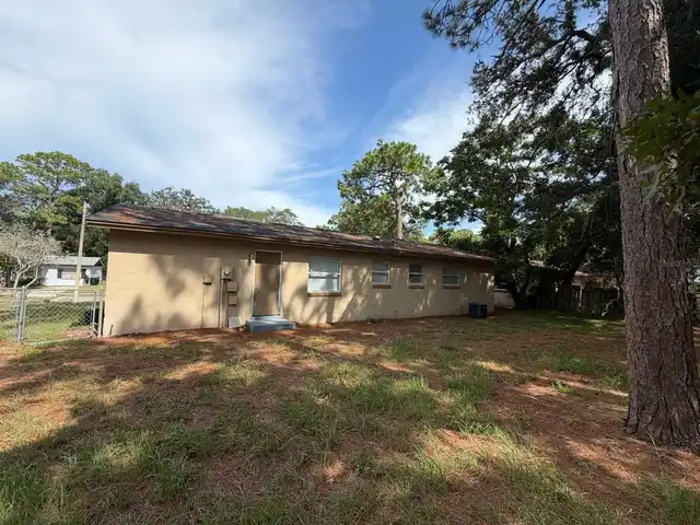 Listing Photo 25
