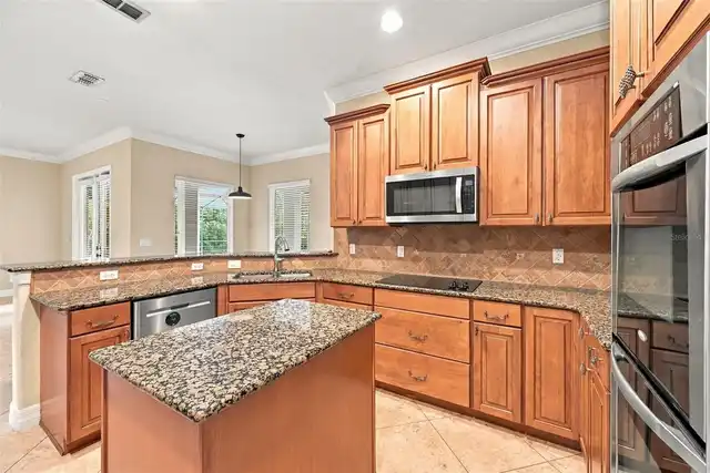 Listing Photo 15