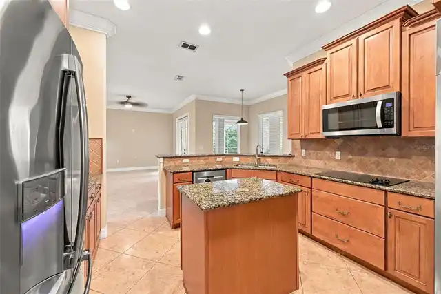 Listing Photo 17