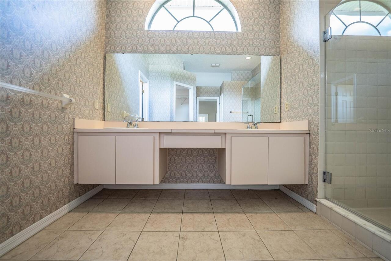 Listing Photo 43