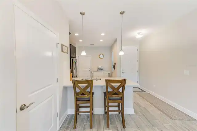 Listing Photo 10